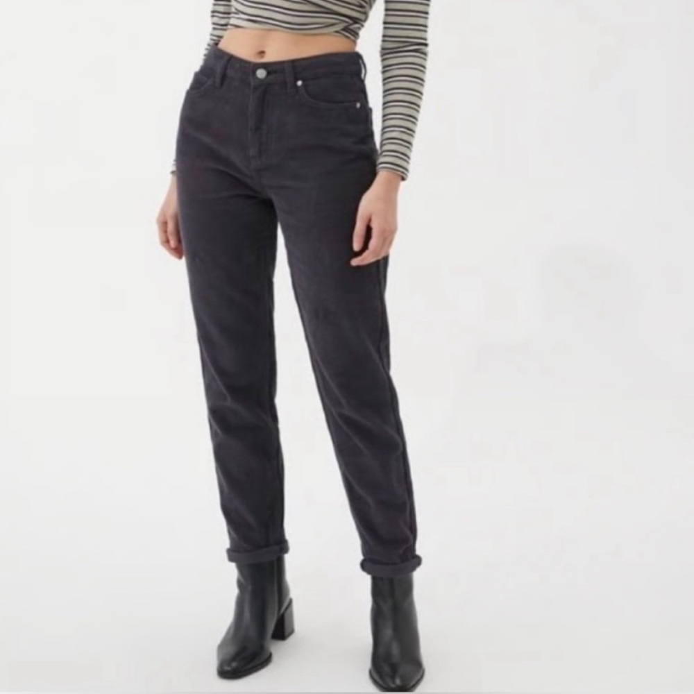 BDG Urban Outfitters High Rise Mom Corduroy Pants Size 26 Dark Gray Tapered Leg